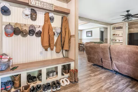 126 Bolt Ln, Easley, SC 29640 photo 6