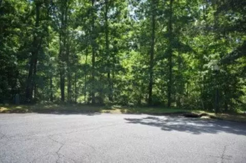 529 Bridlewood Ln, Spartanburg, SC 29301