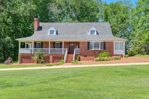 108 Woodwind Dr, Spartanburg, SC 29302