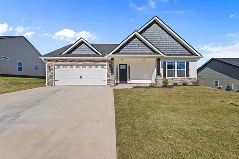 1109 New Basin Dr, Inman, SC 29349
