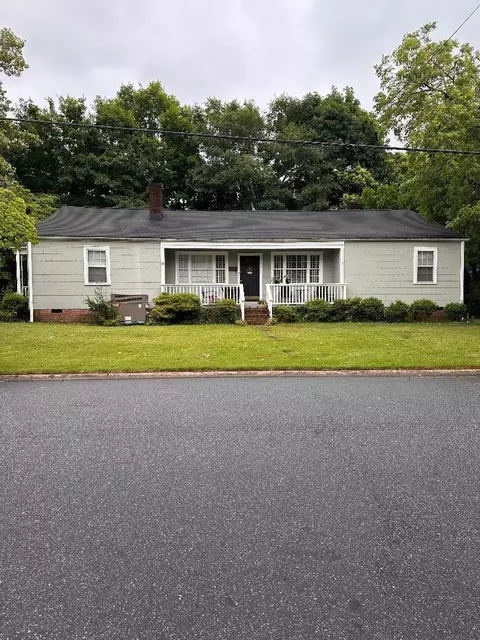 1795 Old Charlotte Rd, Spartanburg, SC 29307