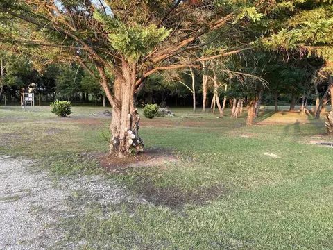 27 Robert Harris Ct, Gray Court, SC 29645