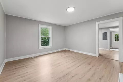 Living - 1232 Spring St, Drayton, SC 29333 photo 1 of 4