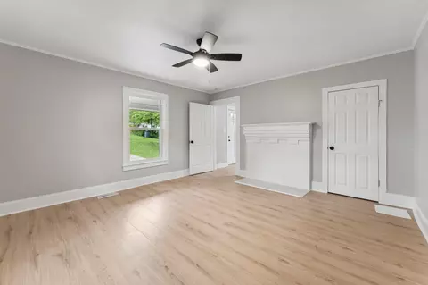 Living - 1232 Spring St, Drayton, SC 29333 photo 4 of 4