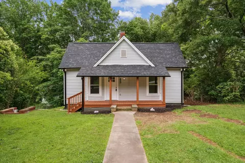 1232 Spring St, Drayton, SC 29333