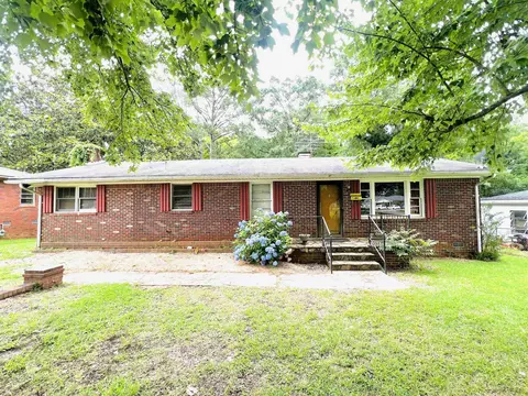 453 Lucerne Dr, Spartanburg, SC 29302
