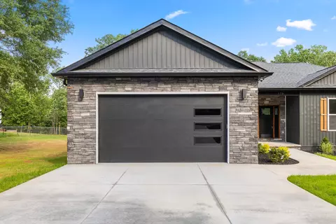 175 Riverbluff Ext, Inman, SC 29349 photo 3