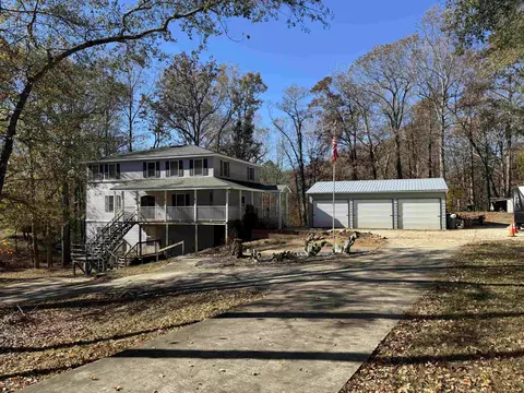 220 Wildwood Farms Rd, Gray Court, SC 29645