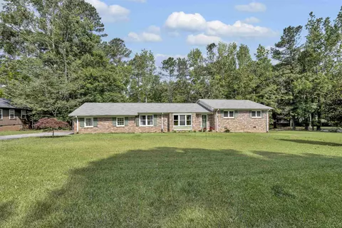 900 Lucerne Dr, Spartanburg, SC 29302