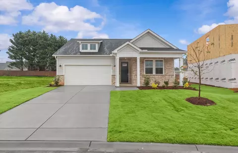 1329 Capefox Dr, Spartanburg, SC 29303