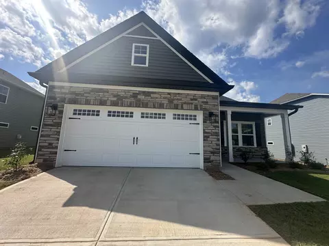 906 Gibbons St, Wellford, SC 29385
