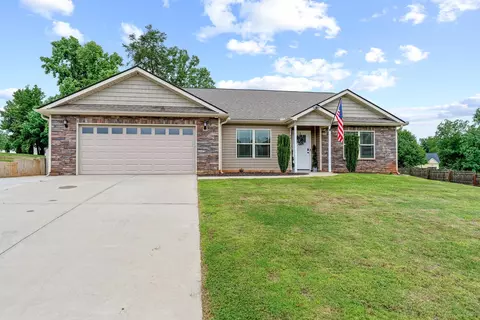881 Cothran Rd, Inman, SC 29349