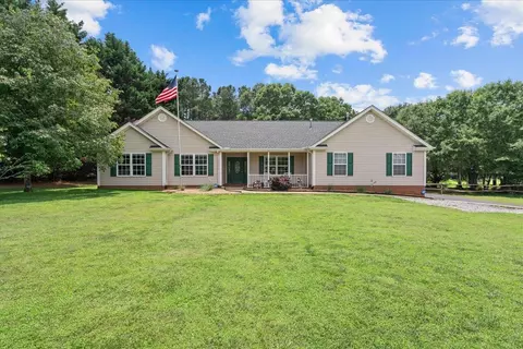 3881 New Cut Rd, Inman, SC 29349