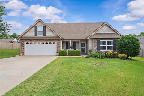 636 Cordelia Ct, Boiling Springs, SC 29316