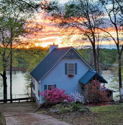 134 Lake Front Cir, Lyman, SC 29365