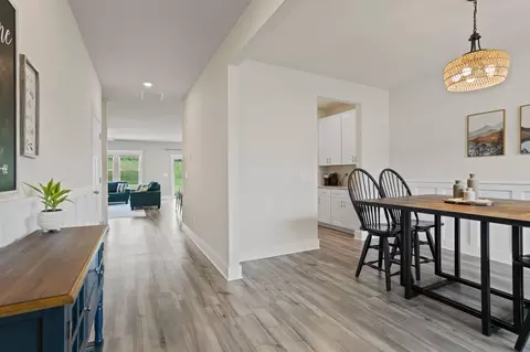 738 Burghley Cir, Greer, SC 29651 photo 4