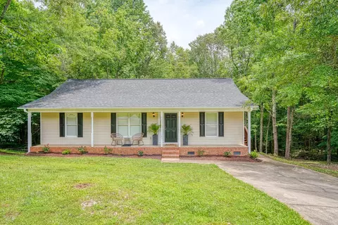 383 Templeton Dr, Spartanburg, SC 29306