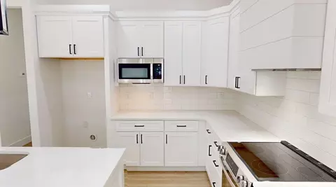 Kitchen - 112 Susans Rd, Gaffney, SC 29341 photo 4 of 4