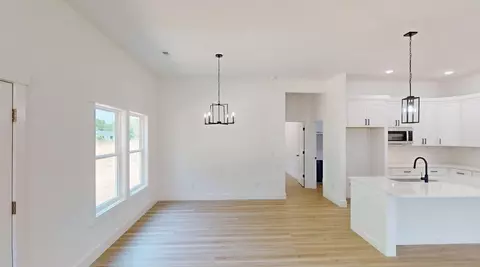 Dining - 112 Susans Rd, Gaffney, SC 29341 photo 2 of 3