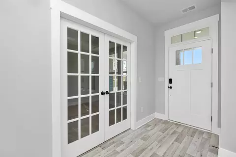 Entry Way - 913 Wild Pine Ct, Duncan, SC 29334 photo 1 of 4