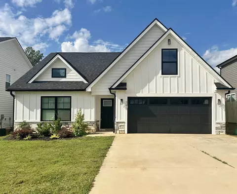 340 Ben Johnson Rd, Inman, SC 29349