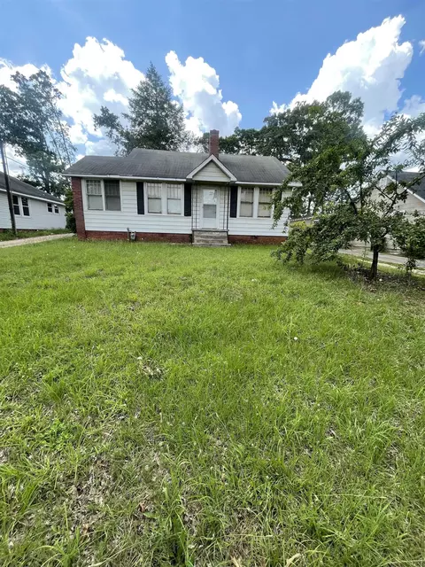 313 Furman Hall Rd, Greenville, SC 29609