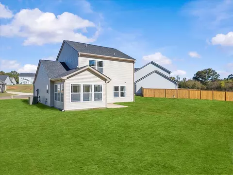 Exterior - 1255 Stoneleigh Rd, Inman, SC 29349 photo 5 of 6