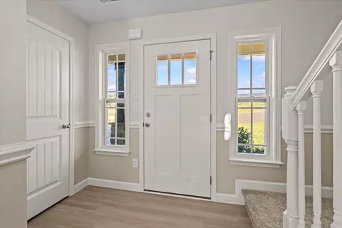 Entry Way - 1255 Stoneleigh Rd, Inman, SC 29349 photo 1 of 5