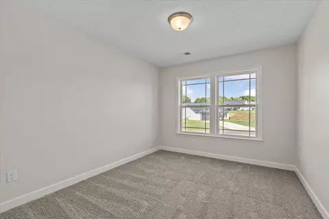 Bedroom - 1255 Stoneleigh Rd, Inman, SC 29349 photo 4 of 4