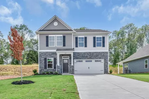 140 Hunter Ridge Dr, Boiling Springs, SC 29316