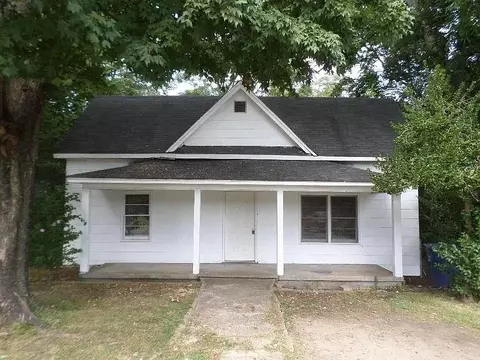 492 Arch St, Spartanburg, SC 29301