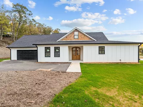 278 Forest Ave, Landrum, SC 29356