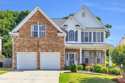 8 Glenbow Ct, Simpsonville, SC 29680