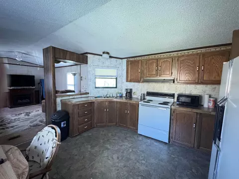 361 Page Rd, Campobello, SC 29322 photo 7