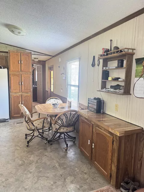 361 Page Rd, Campobello, SC 29322 photo 9
