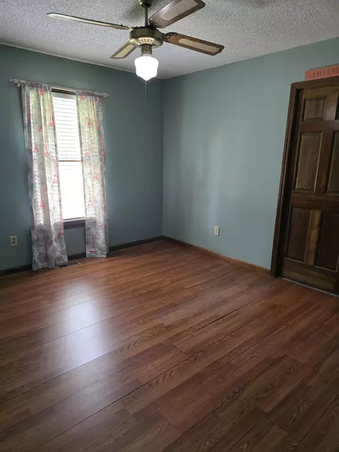 Bedroom - 123 Sheraton Loop, Gaffney, SC 29341 photo 2 of 2