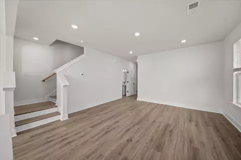 Living - 1327 Maplesmith Way, Moore, SC 29369 photo 2 of 2