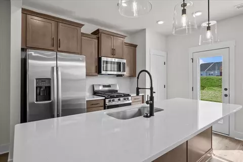 Kitchen - 1327 Maplesmith Way, Moore, SC 29369 photo 1 of 2