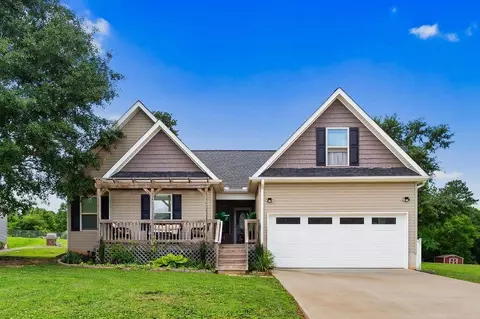 137 Whitesprings Dr, Spartanburg, SC 29302
