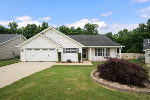 422 Lemon Grass Ct, Duncan, SC 29334