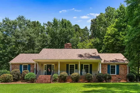 307 Brookside Dr, Union, SC 29379 photo 2