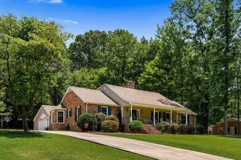 307 Brookside Dr, Union, SC 29379