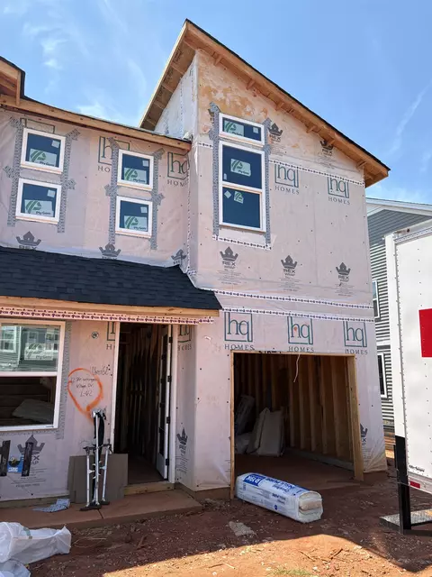 1286 Westgate Village Dr, Spartanburg, SC 29301