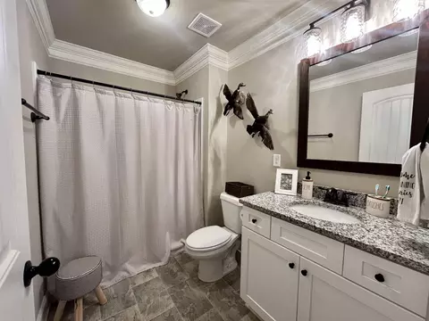 Bath - 143 Rolling Mls, Gaffney, SC 29340 photo 1 of 3