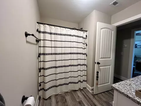 Bath - 143 Rolling Mls, Gaffney, SC 29340 photo 3 of 3