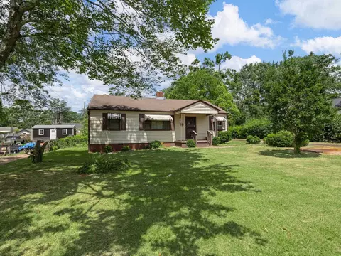 228 Charlesworth Ave, Spartanburg, SC 29306