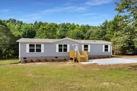 108 Estelle Dr, Williamston, SC 29697