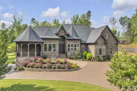 983 Foster Rd, Inman, SC 29349
