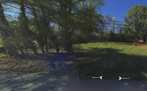 8 Primrose Ln, Greenville, SC 29607