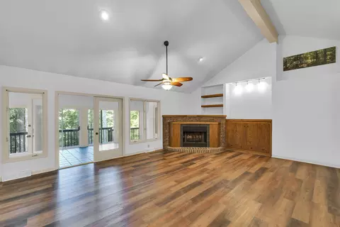 113 Cumberland Dr, Moore, SC 29369 photo 2